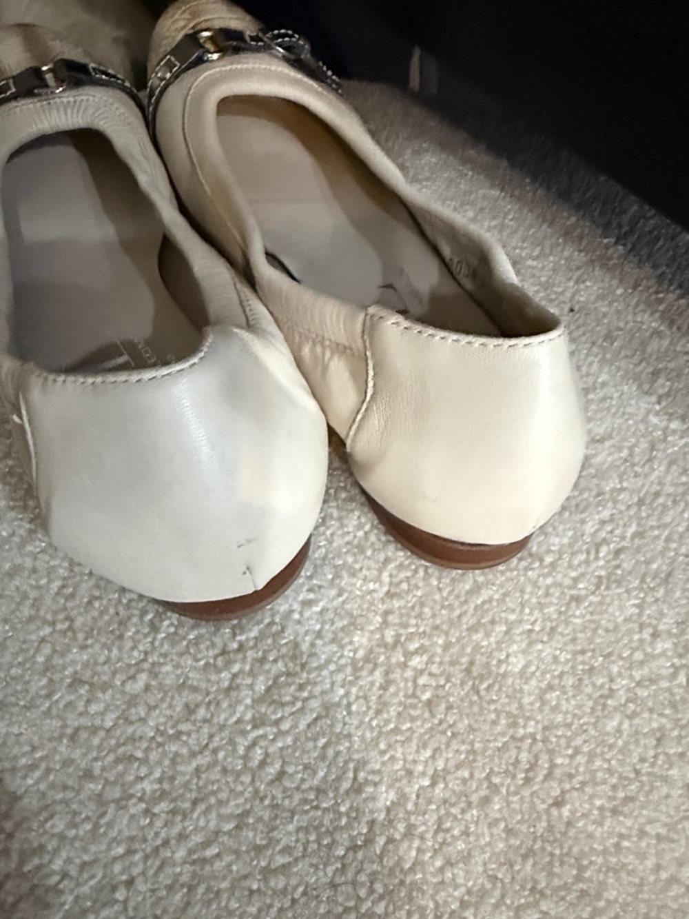 AGL Cream Leather Ballet Flats with Gold-Textured Toe and Buckle - Picture 6 of 8